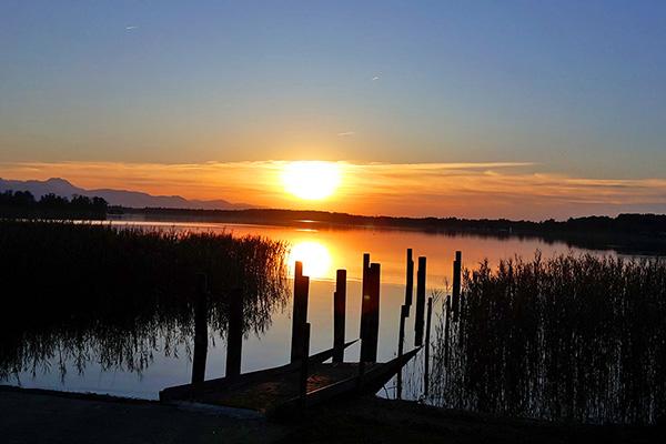 Chiemgau - Sonnenuntergang am Simssee