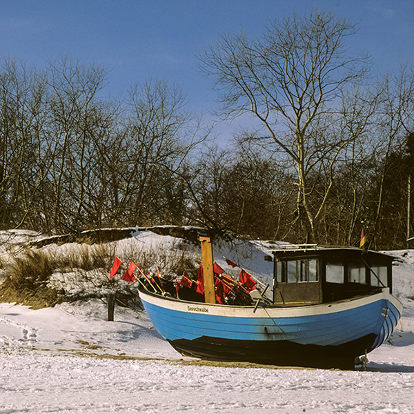 Usedom, Boot am Strand von Heringsdorf