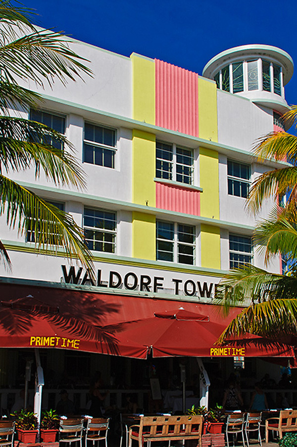 Florida - Miami, Waldorf Towers in South Beach Art Déco Viertel